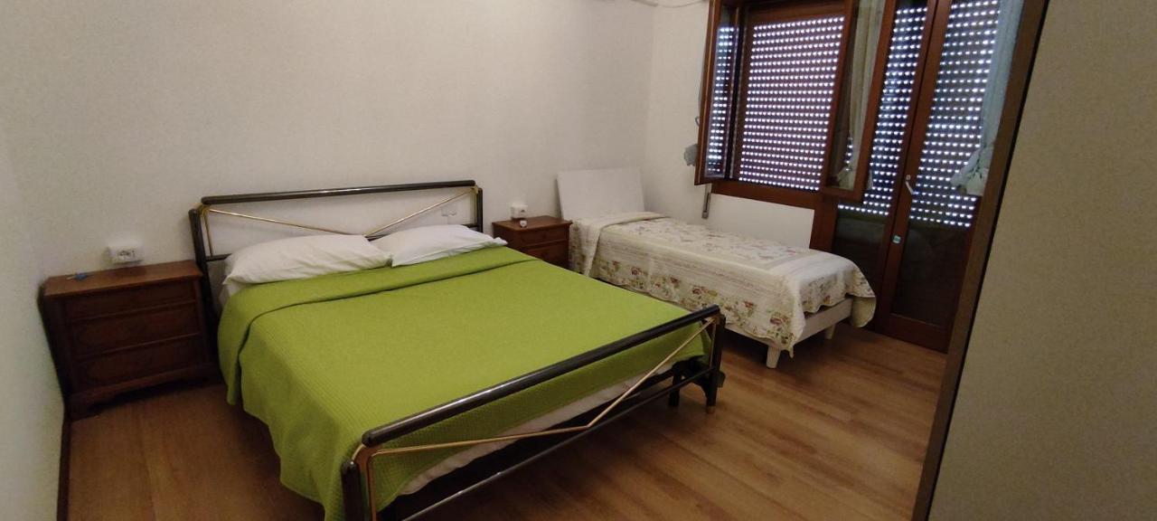The Caponi Bros Bed & Breakfast Местре Екстериор снимка