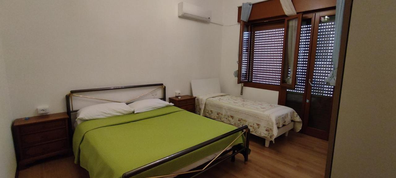 The Caponi Bros Bed & Breakfast Местре Екстериор снимка