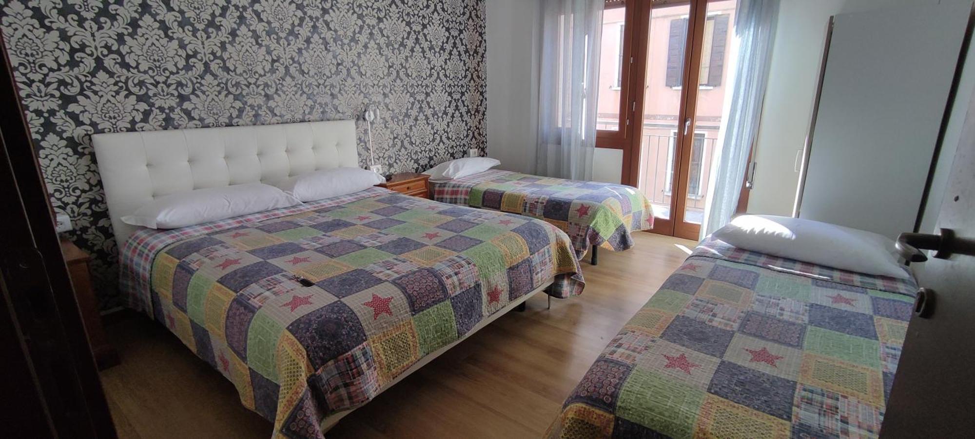 The Caponi Bros Bed & Breakfast Местре Екстериор снимка